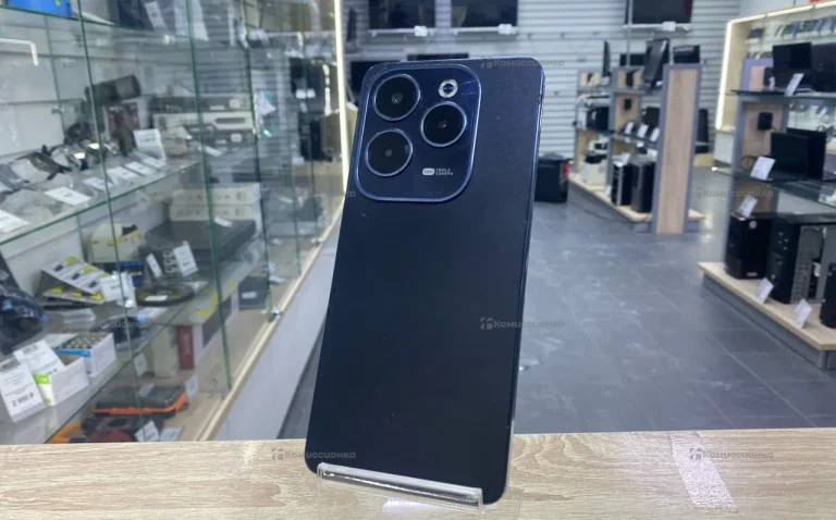 Infinix Hot 40 8/128 ГБ