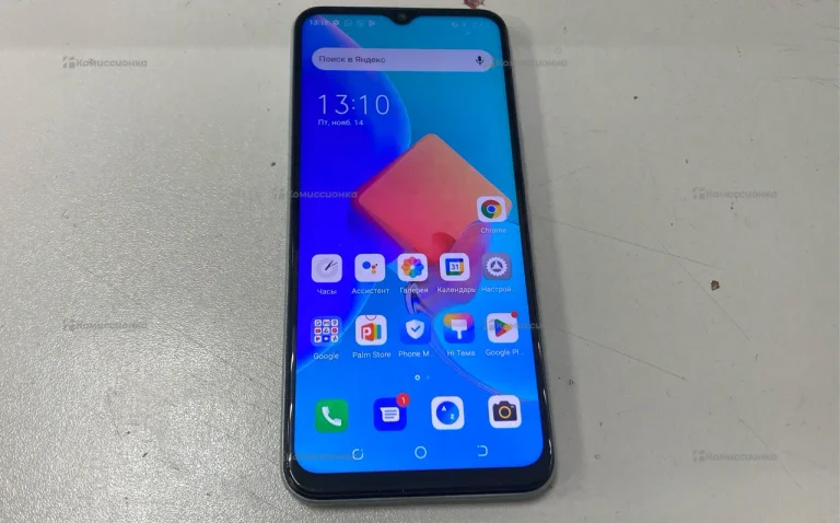 Tecno Spark 8C 4/64 ГБ