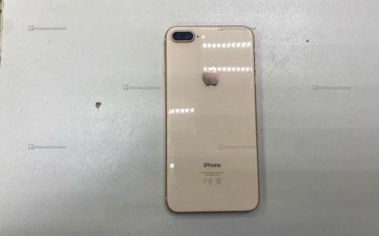 Apple iPhone 8 Plus 3/64 ГБ