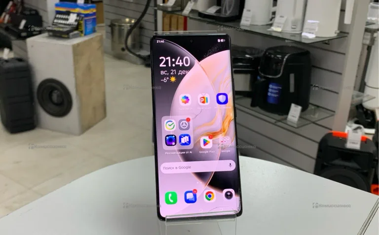 Tecno Camon 30S 6/128 ГБ