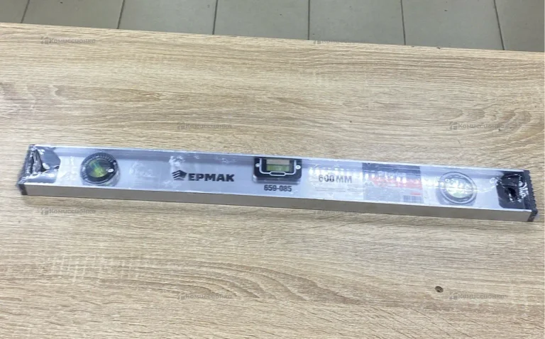 уровень Ермак 600 mm