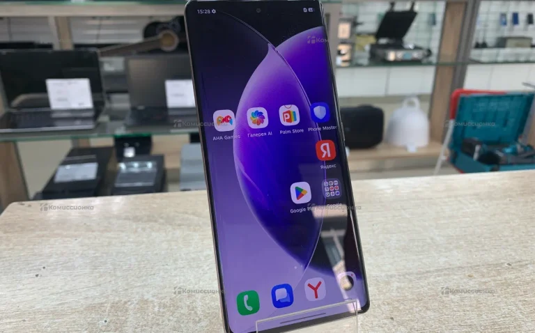 Tecno Tecno Camon 30S 8/128