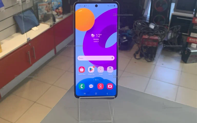 Samsung Galaxy M52 5G 6/128 ГБ