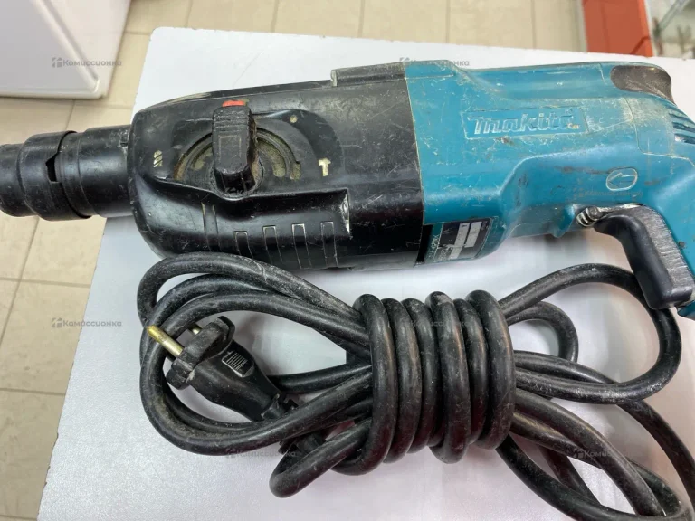 Перфоратор makita HR2450