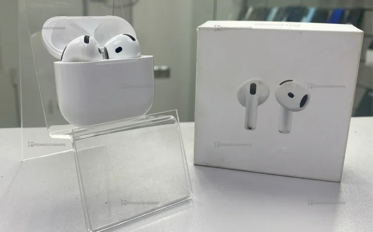 Наушники  Apple Airpods 4