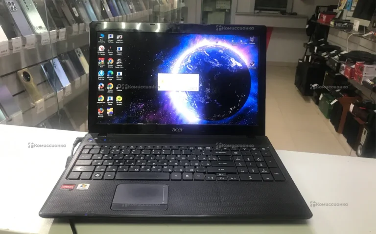 Ноутбук  - Acer E352G