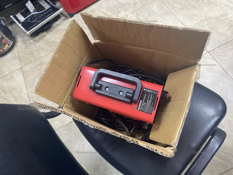 Сварочный аппарат  boxbot инвертор