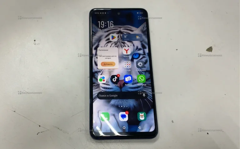 Infinix hot 40i 8/256gb