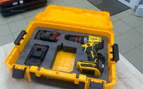 Купить Dewalt шуруповерт б/у , в Нижнекамск Цена:2490рублей