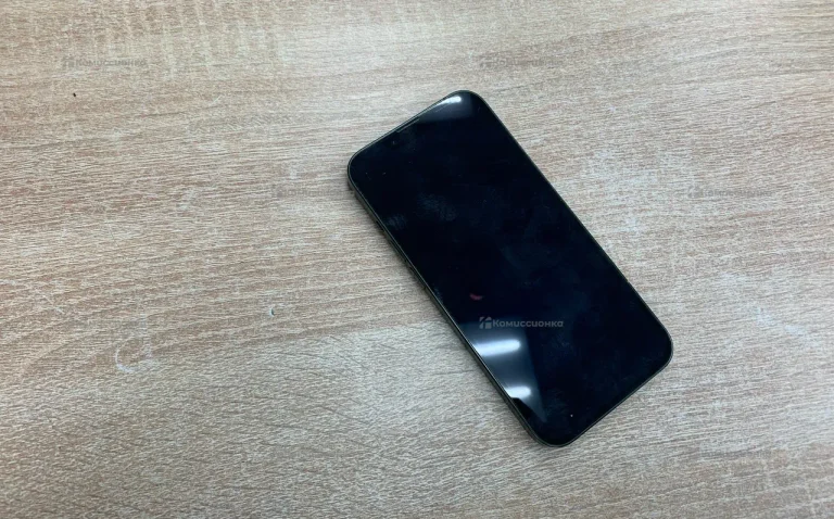 Apple iPhone 13 4/128 ГБ