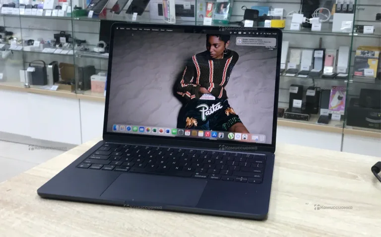 Ноутбук  Macbook M3
