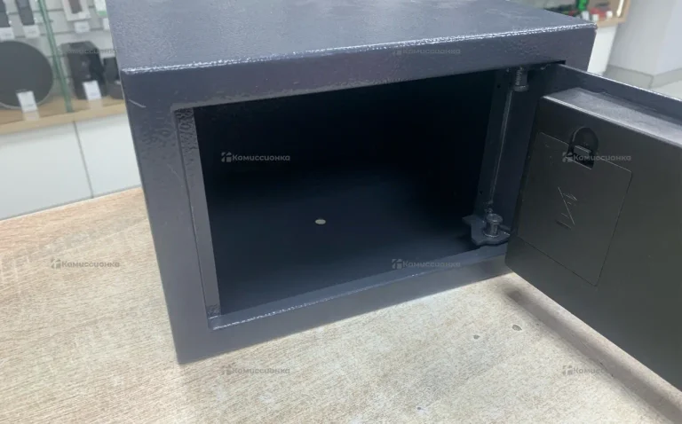 Мини сейф 14*20*16