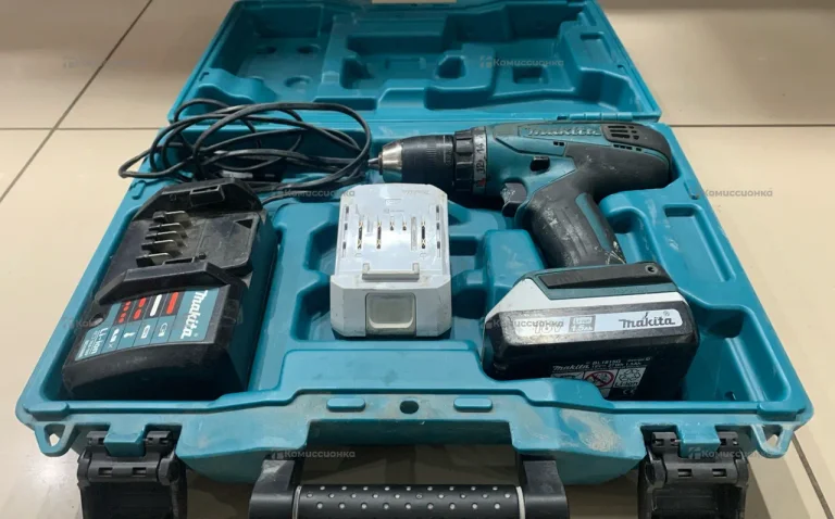 Аккумуляторный шуруповерт Makita DF457D