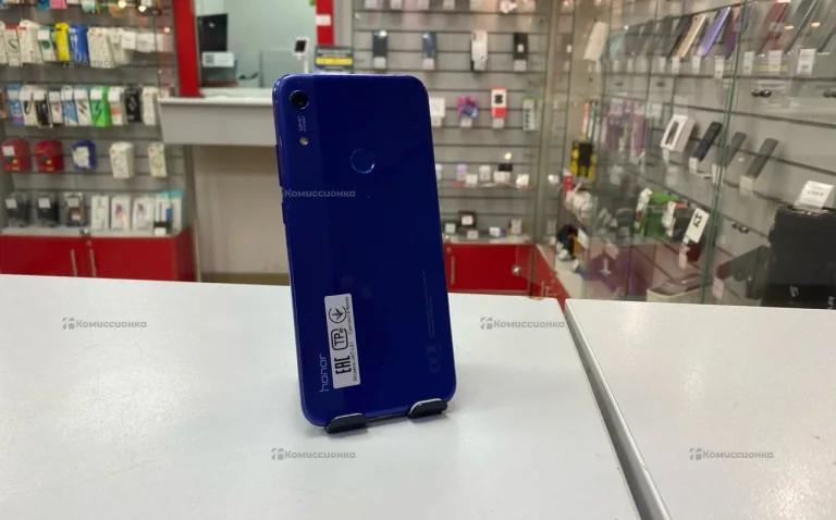 Honor 8A 2/32 Гб
