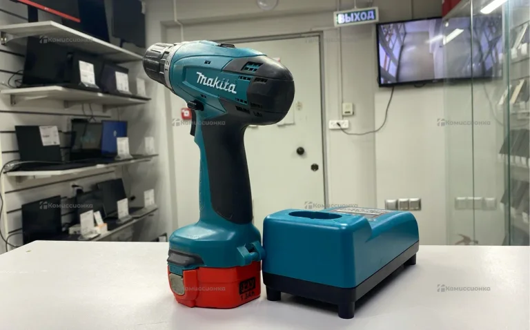 Дрель-шуруповерт makita 6271D