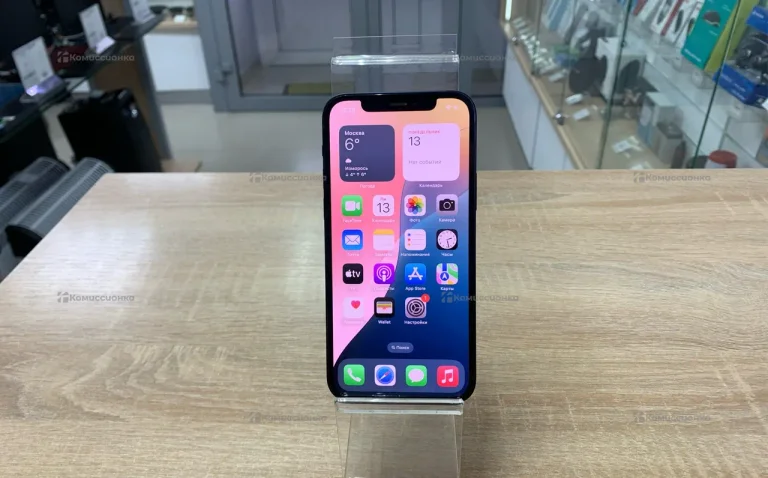 Apple iPhone 12 4/128 ГБ