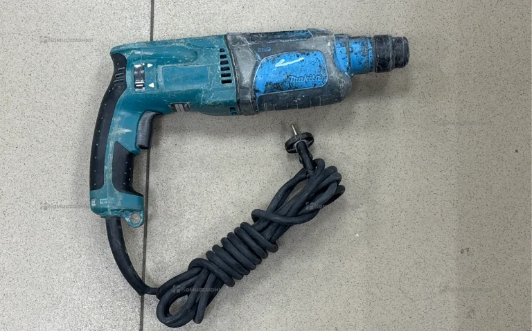 Перфоратор makita HR2470