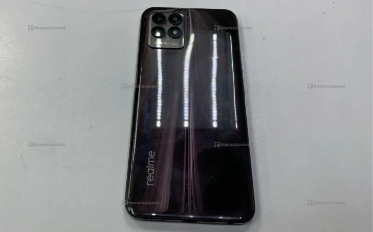 Realme 8i 4/128 ГБ