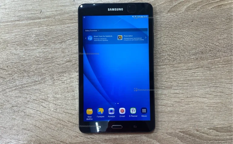 Планшет Samsung Galaxy Tab A 7.0 SM-T280 8Gb