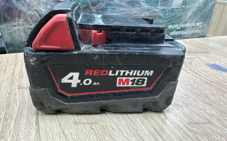Акумулятор M18B4 4.0