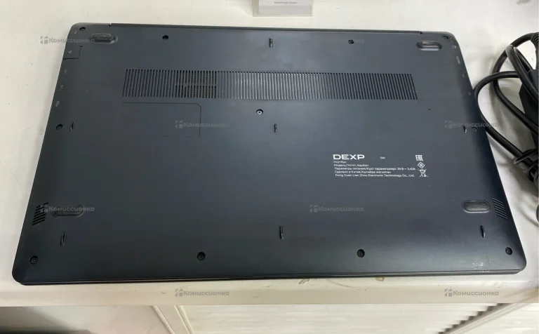 Ноутбук DEXP C15-I5W302