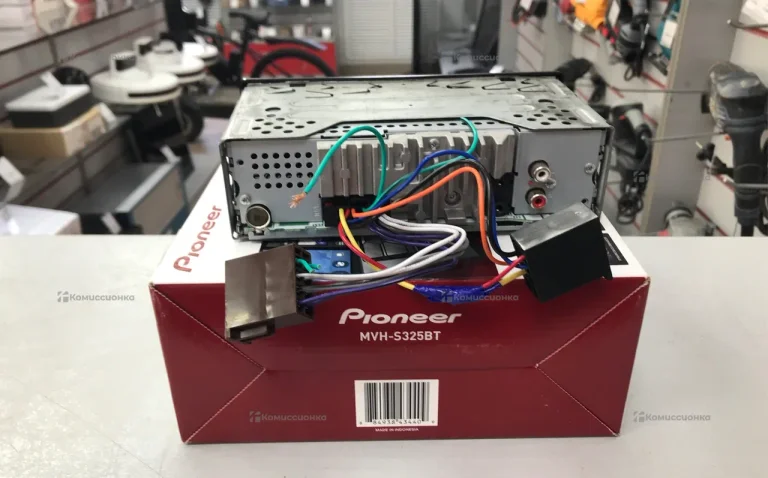 Автомагнитола  Pioneer mvh-s325bt