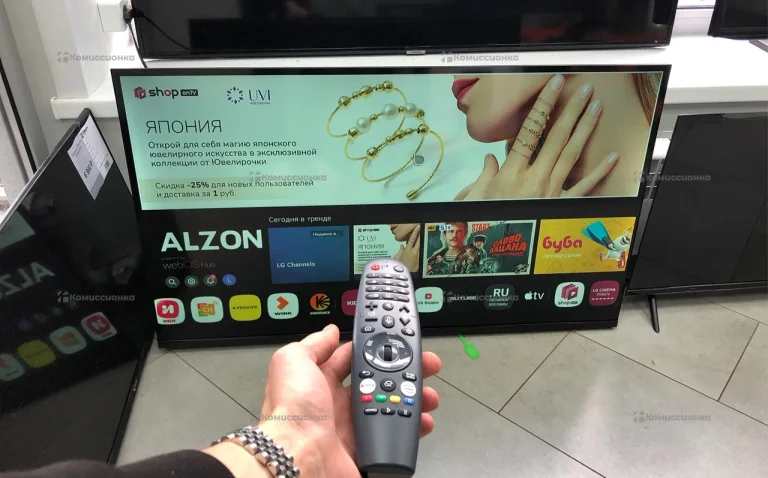 Телевизор Alzon 43 диагональ Smart TV