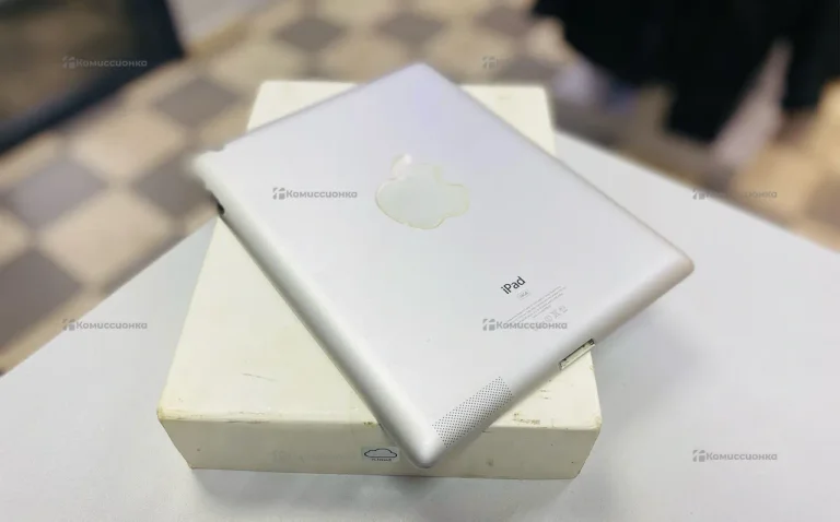 Планшет Apple iPad 3 16Gb Wi-Fi