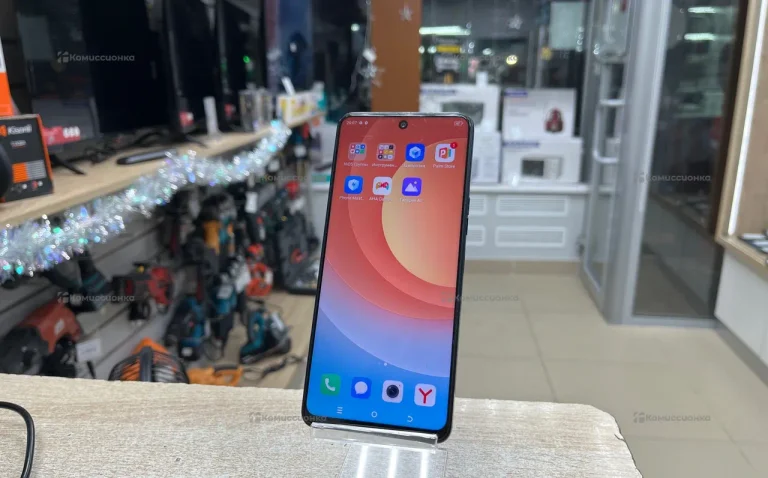 Tecno Camon 19 4/128 ГБ