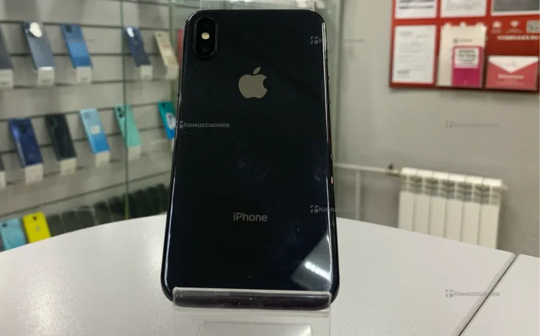 Apple iPhone XS 4/64 ГБ