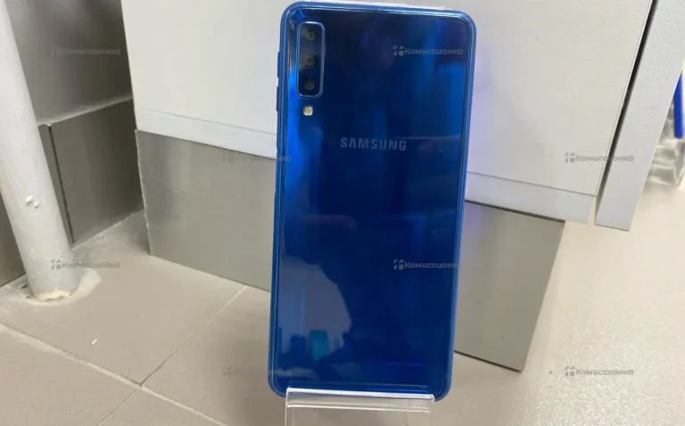 Samsung Galaxy A7 4/64 ГБ