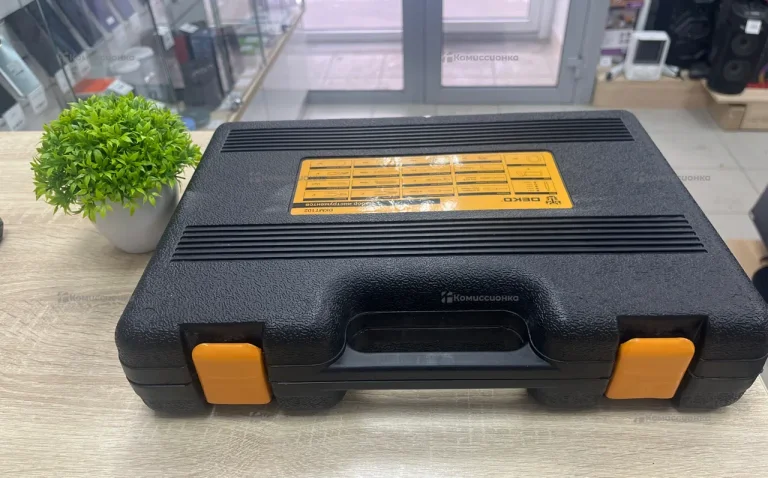 Набор инструментов Deko DKMT102 102pcs