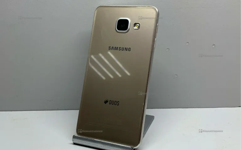 Samsung Galaxy A3 1/16 ГБ
