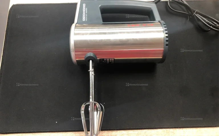 Миксер REDMOND RHM-M2104