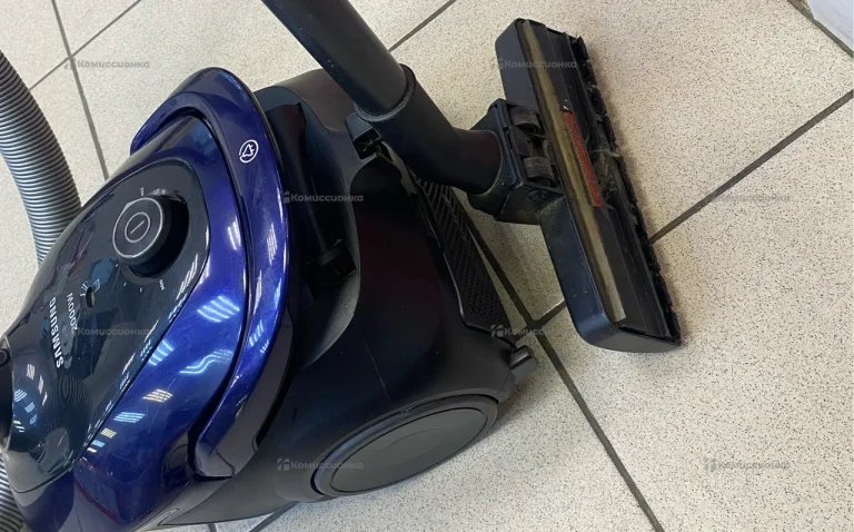 Пылесос  Samsung 2000W