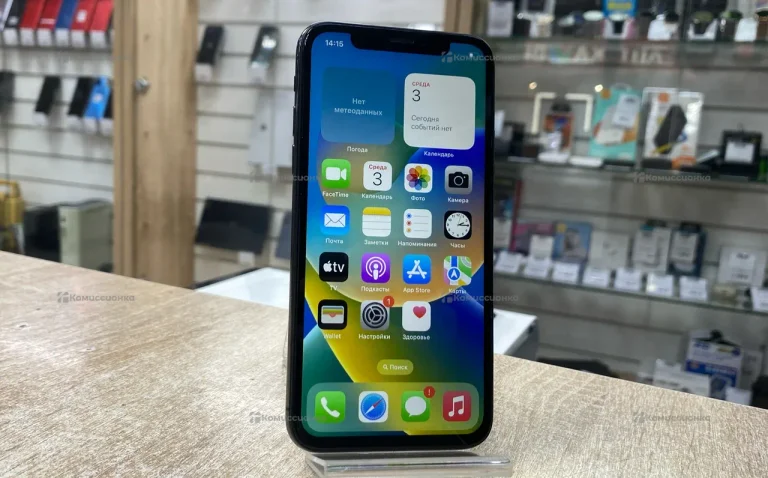 Apple iPhone X 3/64 ГБ
