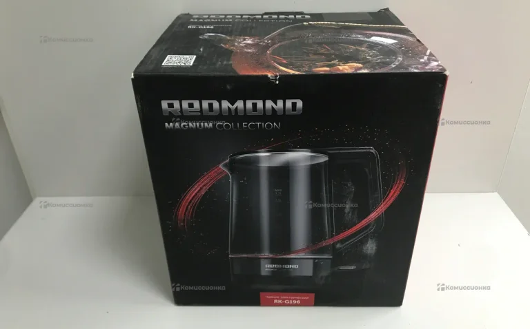 Чайник Redmond RK-G196