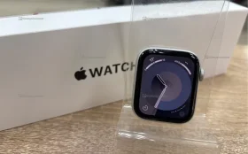 Часы  Apple Watch SE 44mm