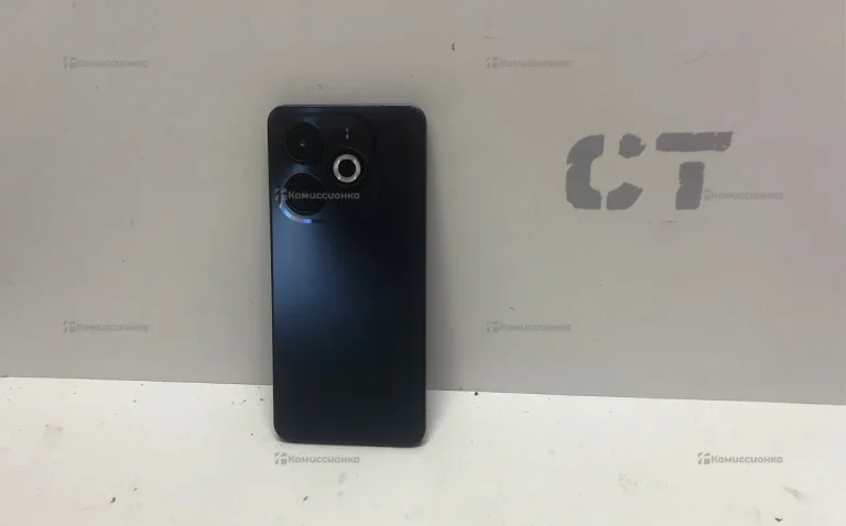 Infinix Smart 8 4/128 ГБ