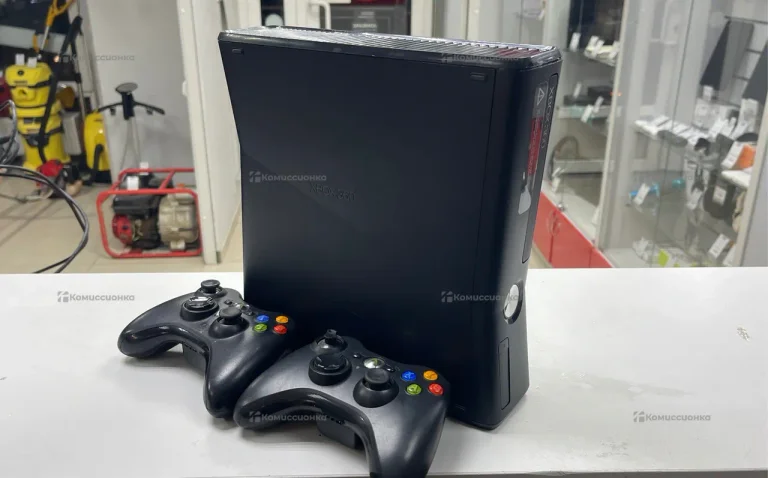 Приставка Xbox 360