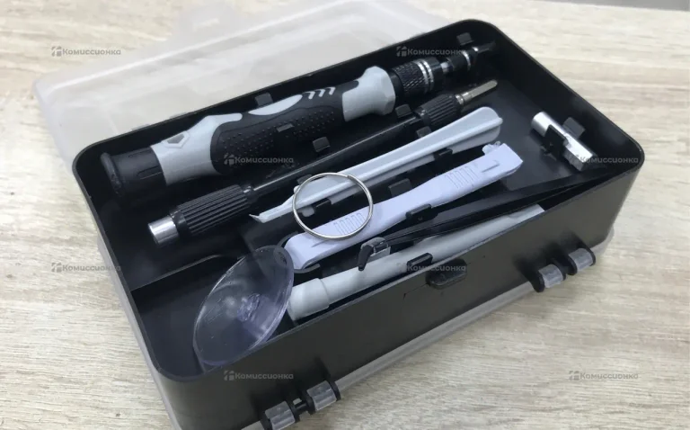 Набор инструментов для телефона