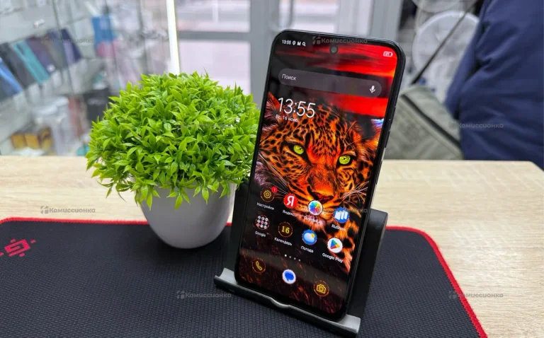 Tecno Spark Go 1 3/64 ГБ