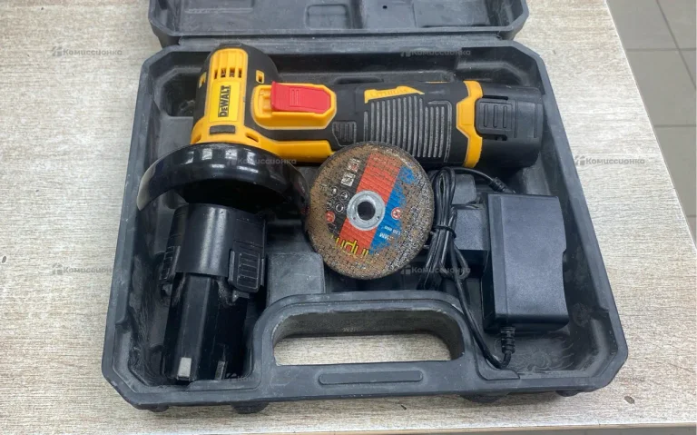 УШМ мини  DeWalt  реплика