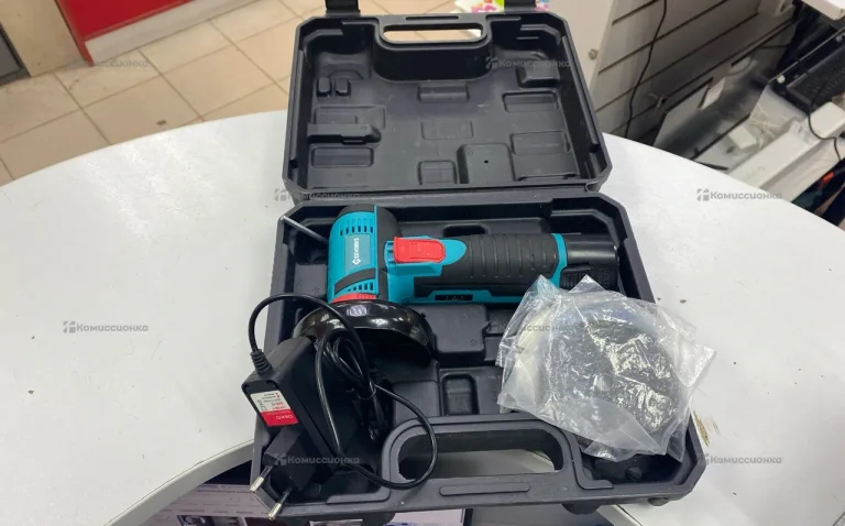 Мини болгарка Makita