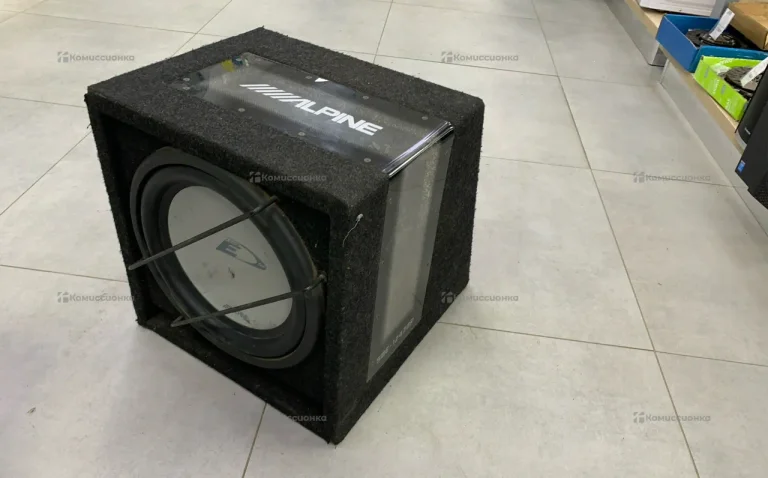 Сабвуфер  Alpine SBE-1243BR