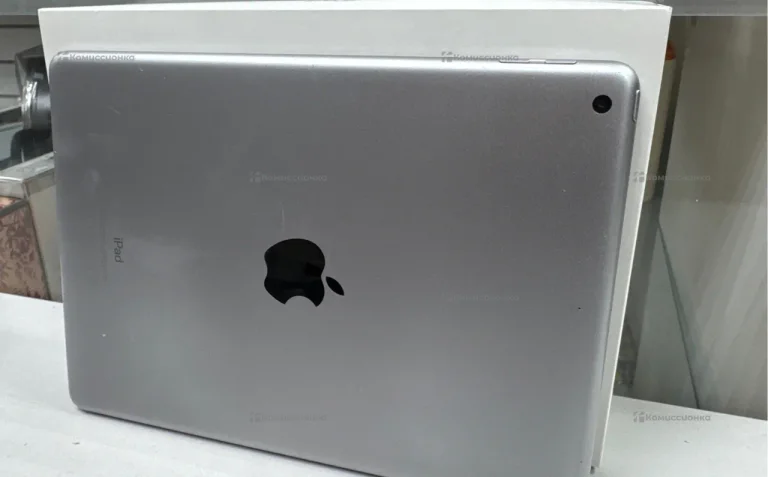 Планшет Apple iPad 5 2017 32GB
