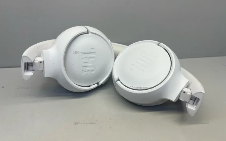 Наушники  JBL TUNE520Bt