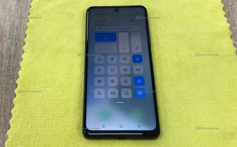 Infinix Hot 30 4/128Gb