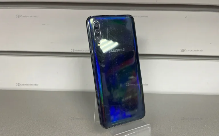 Samsung Galaxy A50 4/64 ГБ
