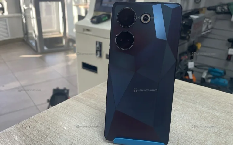 Tecno Camon 20 8/256 ГБ